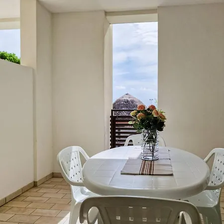 Ocean Breeze Retreat In *