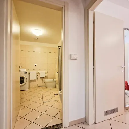 Ocean Breeze Retreat In Apartman